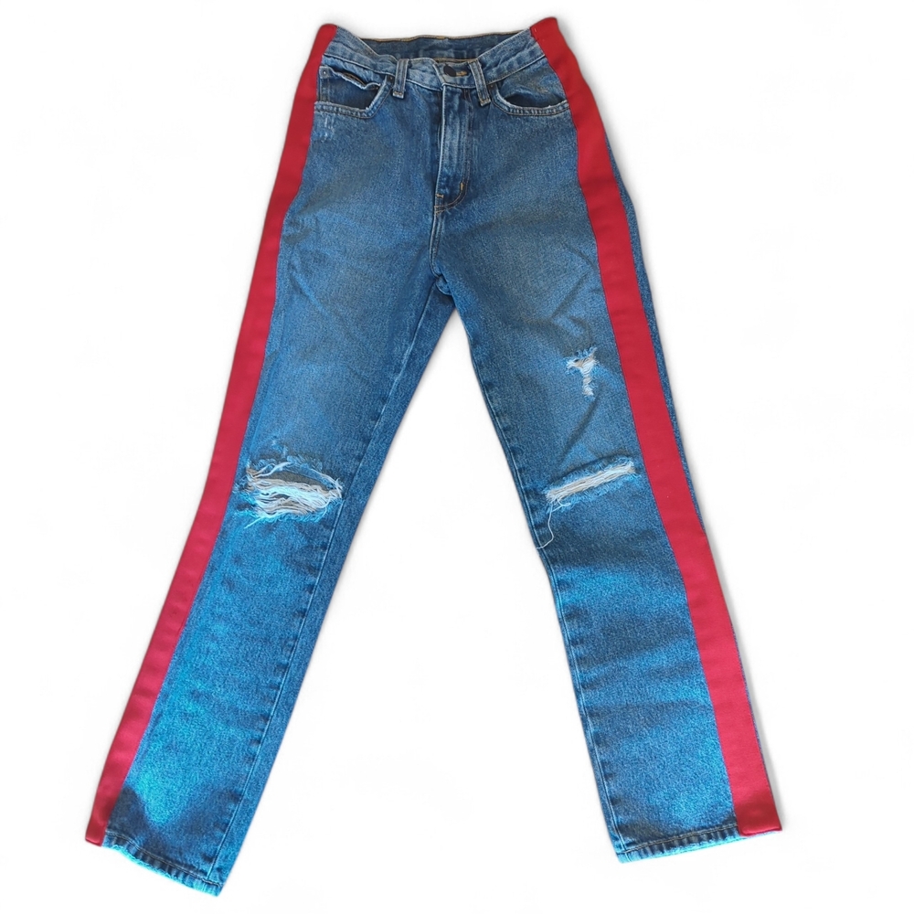 Carmar Straight Leg Jeans with Red Accents Size 23